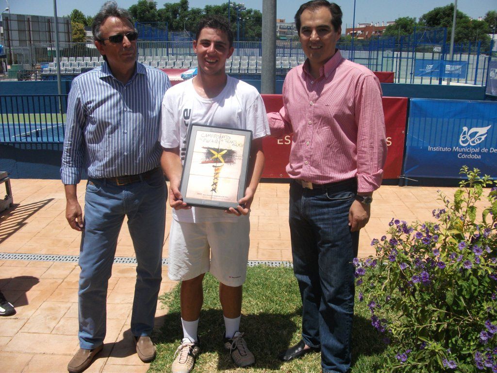 tenis presidente_extremena_ganador_y_jose_antonio_nieto_alcalde_de_cordoba1