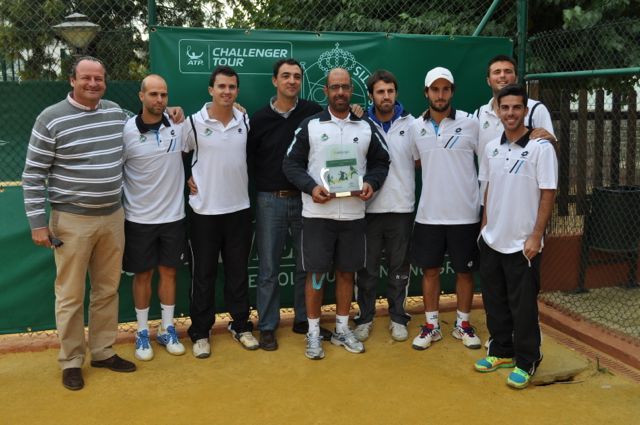 CAMPEPRIMERA.jpg