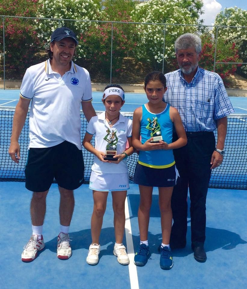 eentrega trofeos chicas