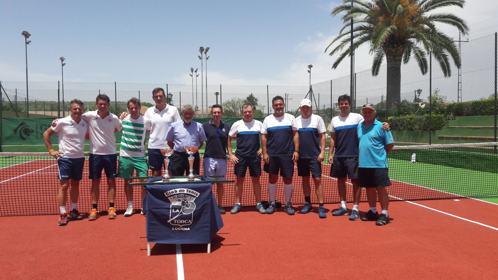 ENTREGA DE TROFEOS