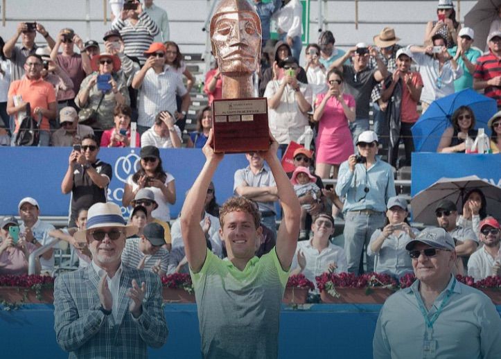 carballes titulo quito
