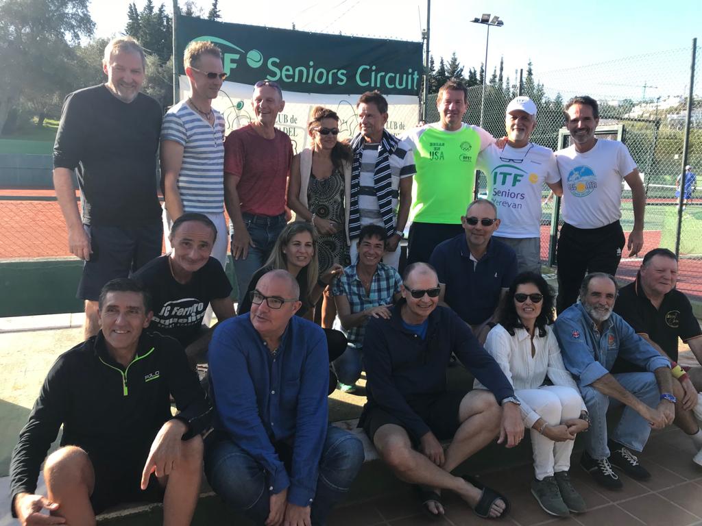 Foto Final ITF Halloween de vencedores y finalistas