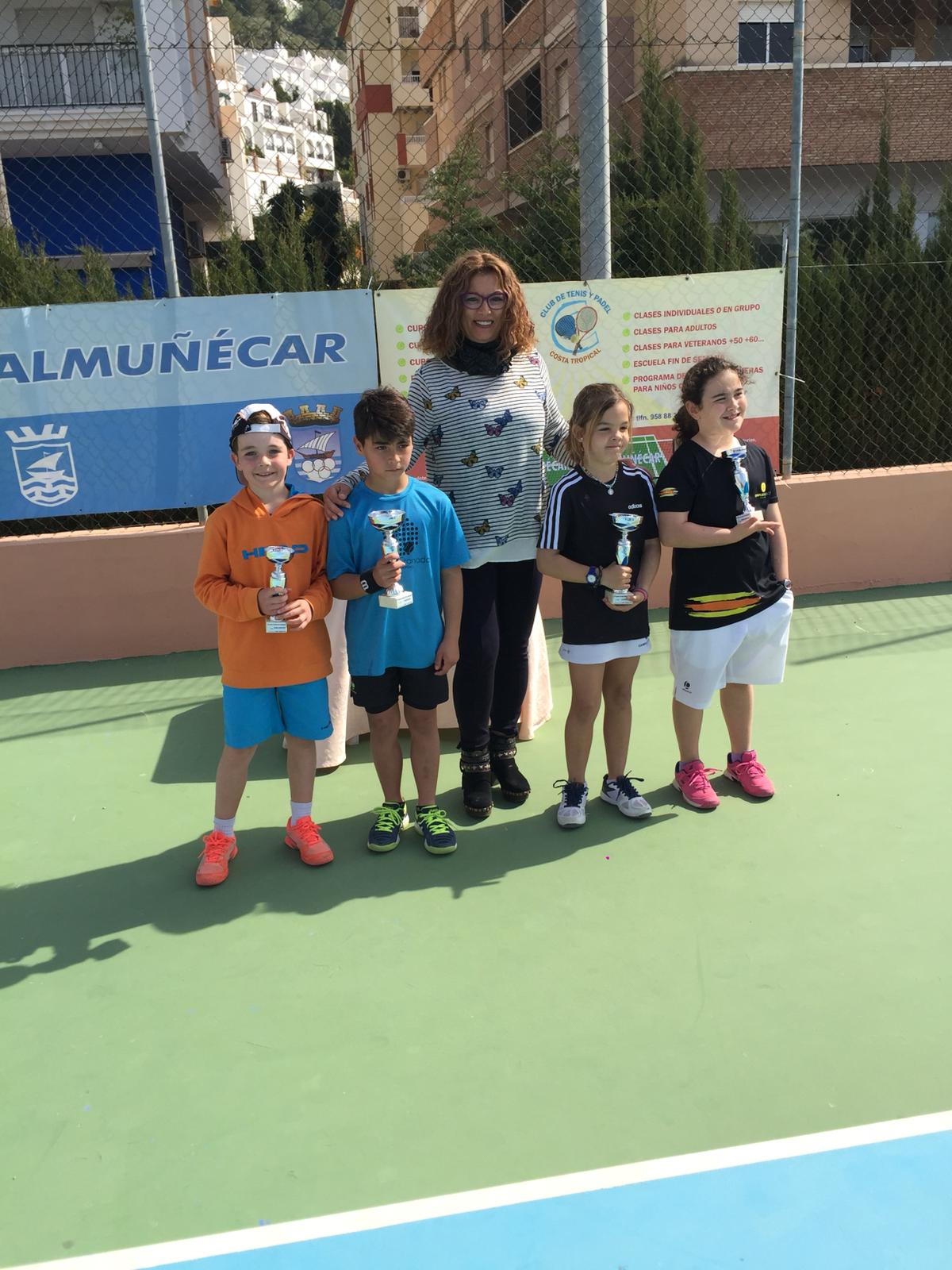 ENTREGA TROFEOS