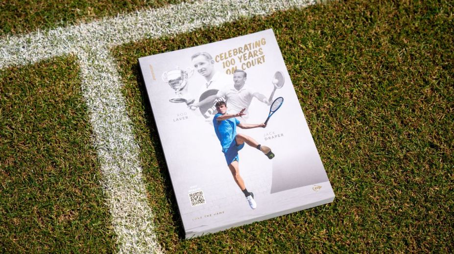 Dunlop celebra sus 100 años con una revista conmemorativa