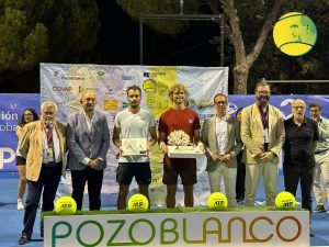 Open Ciudad de Pozoblanco COVAP Memorial Fabián Dorado, August Holmgren y Antoine Escoffier, con autoridades
