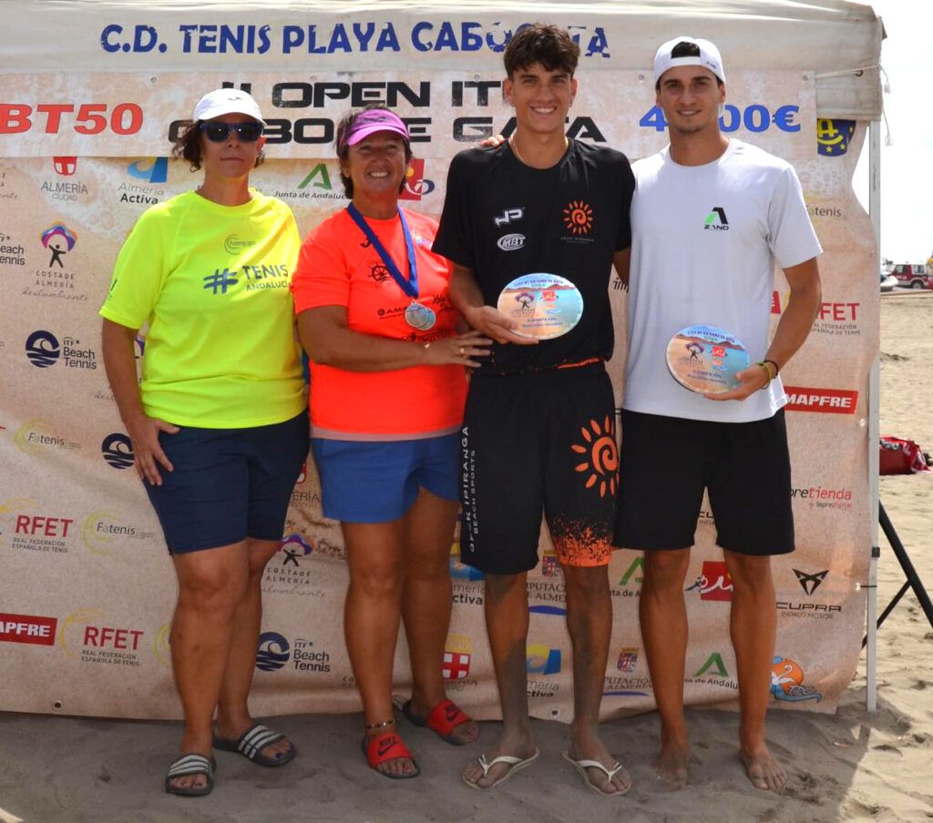 Victor López y Tristano Frattolillo, campeones del ITF B50 Cabo de Gata de Tenis Playa