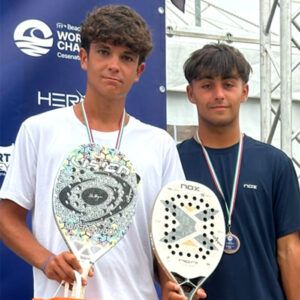 Jorge Méndez y el italiano Gabriele, bronce en el Campeonato del Mundo de Tenis Playa en Cesenatico Jorge Méndez y el italiano Gabriele, bronce en el Campeonato del Mundo de Tenis Playa en Cesenatico