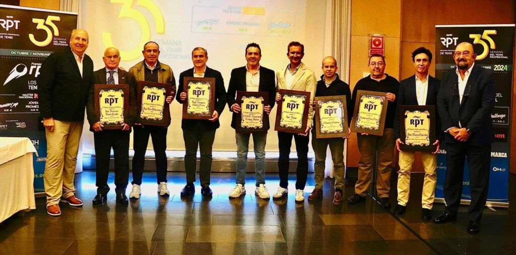 Premios del Tenis Español del Registro Profesional de Tenis, con José María Garrido, Juan Carlos Cantos y José Roses.