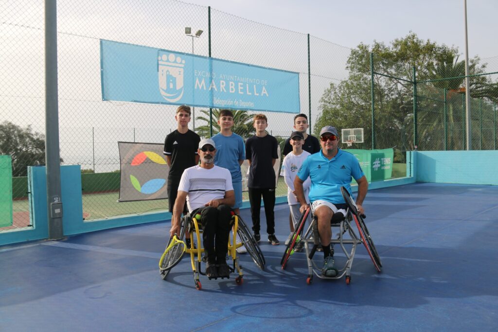 Francisco Javier Ruiz y Arturo Montes en la final del Campeonato de Andalucía de Tenis en Silla Francisco Javier Ruiz y Arturo Montes en la final del Campeonato de Andalucía de Tenis en Silla