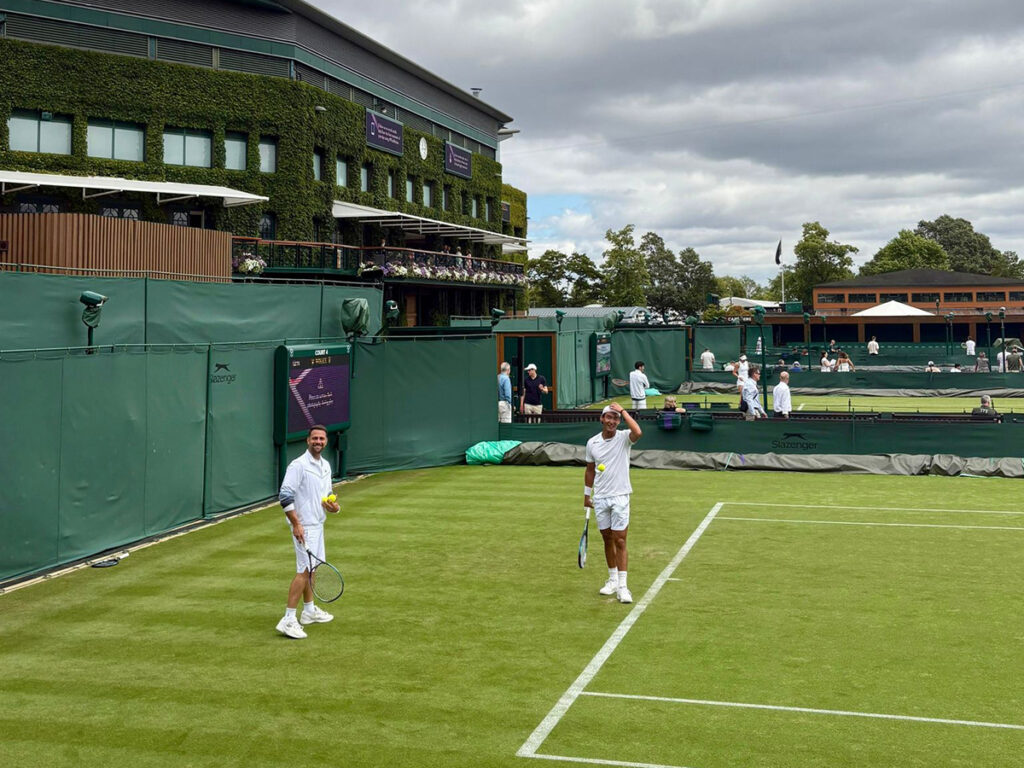 Riki Ojeda y Bu Yunchaokete preparando Wimbledon Riki Ojeda y Bu Yunchaokete preparando Wimbledon