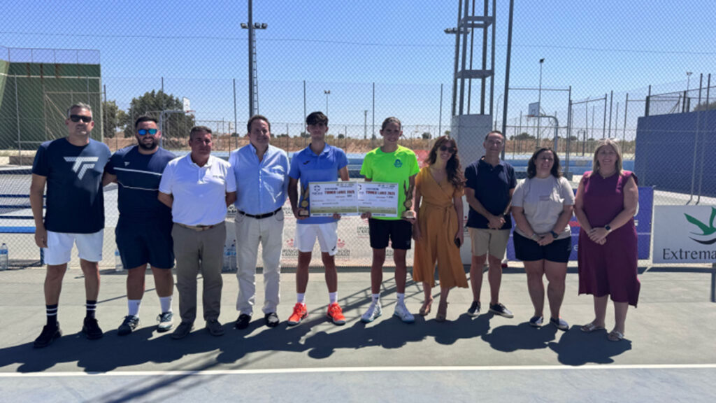 Adam Martín se impuso a Pablo Hermoso en el Open Ciudad de Lares, en Villanueva de la Serena | Foto IBP Adam Martín se impuso a Pablo Hermoso en el Open Ciudad de Lares, en Villanueva de la Serena | Foto IBP