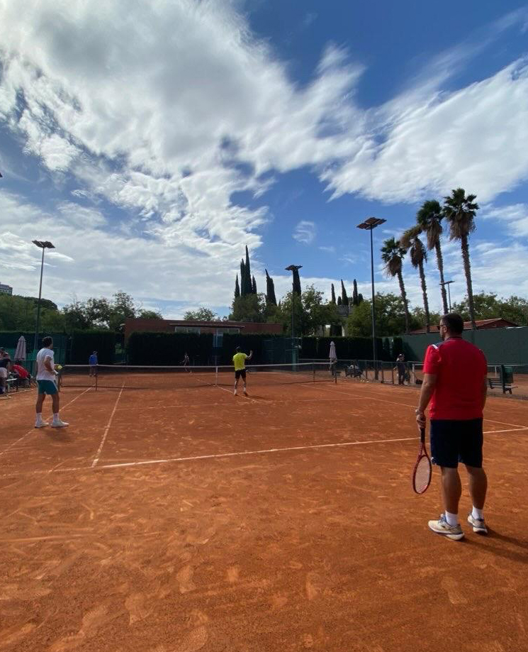 Revolución del tenis base en Andalucía - Profesionalización