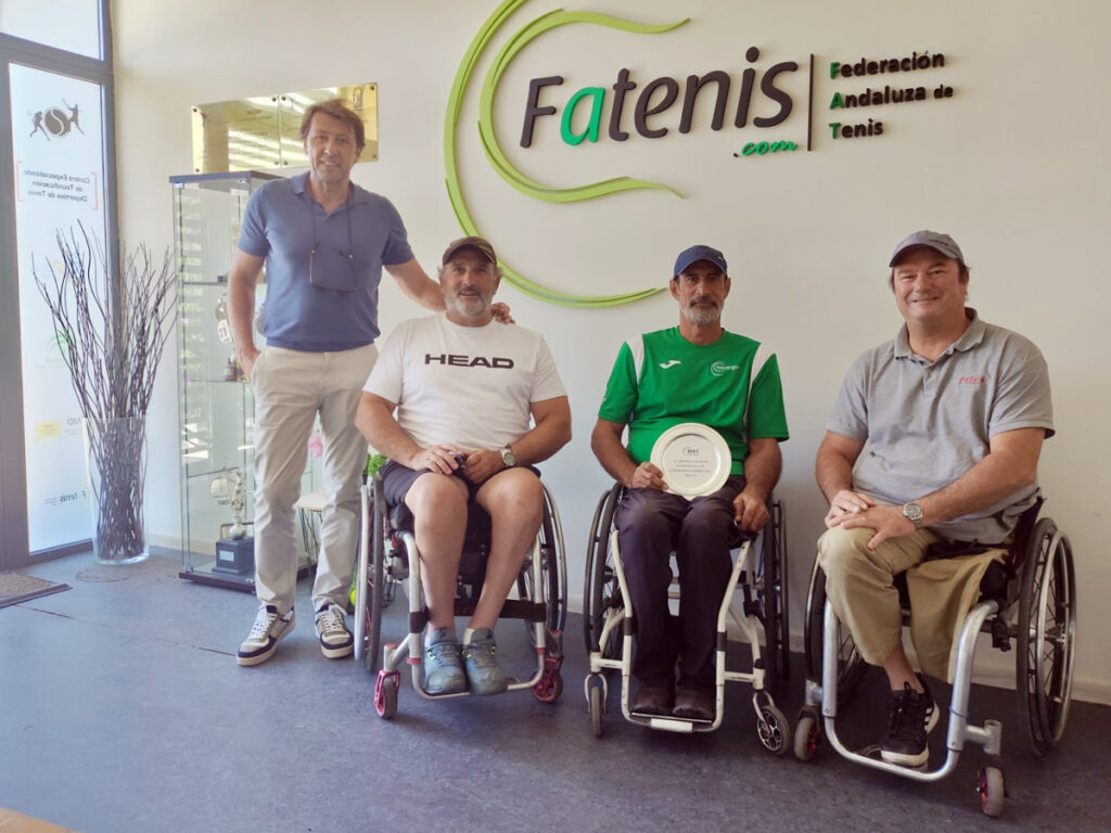 Jugadores de la selección andaluza que han participado en el campeonato de España de Tenis En Silla por Comunidades Autónomas
