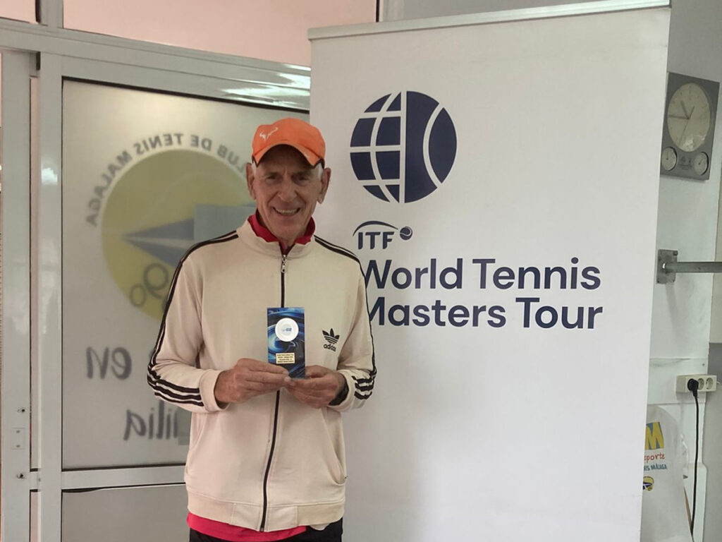 Frank van Lerven, campeón +70 en el ITF MT400 de Málaga