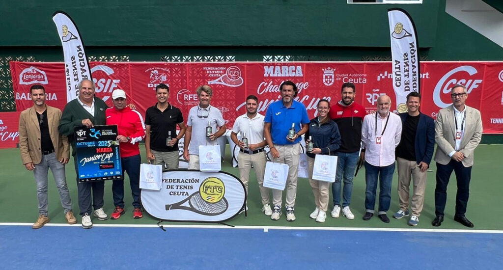 Equipo arbitral en el Máster del RPT Marca by Wilson | Foto RPT Marca