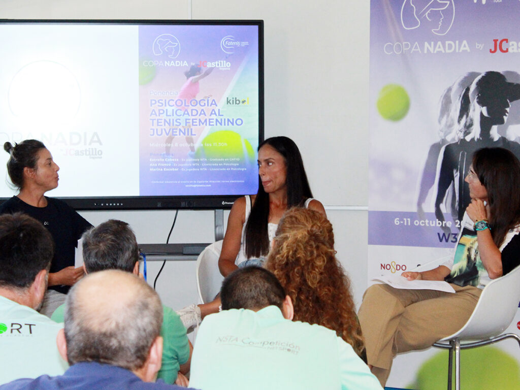 Cuando el partido más importante se juega por dentro, en la ponencia de psicología aplicada al tenis femenino