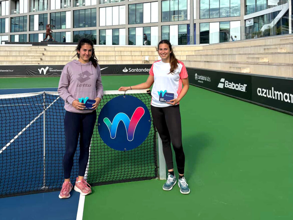María Oliver, finalista en dobles junto a Celia Ansón, en el ITF W15 de Manacor