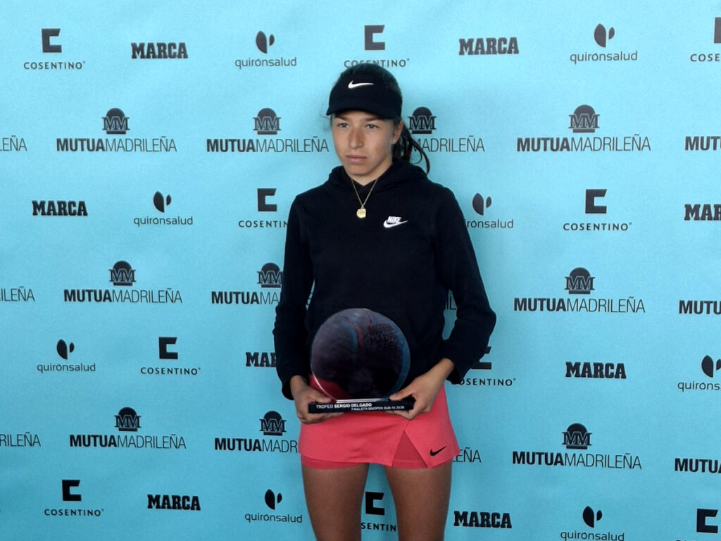 Irene Basalo, finalista en la Caja Mágica en el Mutua Madrid Open Sub 16 y clasificada para el Máster Final