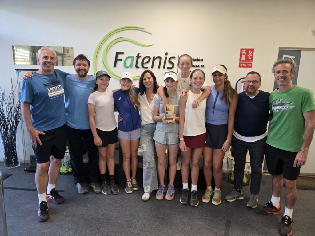 El Centro de Tecnificación de Tenis Blas Infante traspasa fronteras y acoge a la élite sub-14 del tenis francés