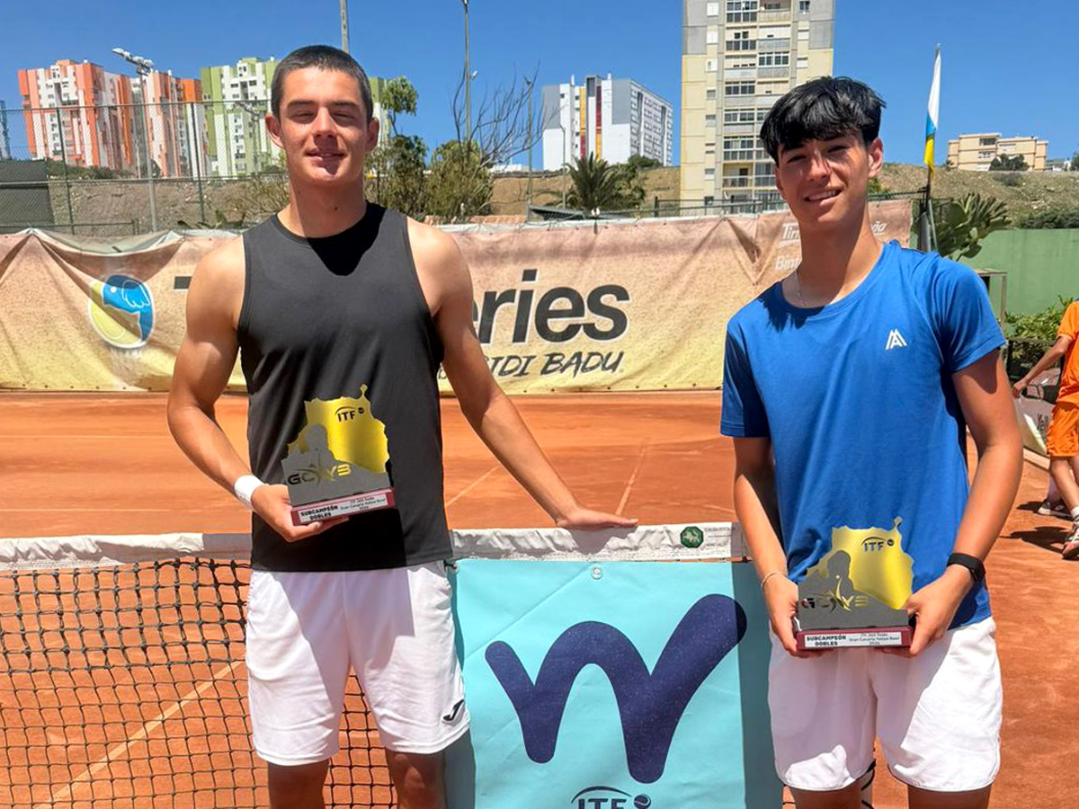 Agustín Siancha junto a Florin Christina, finalistas de dobles del ITF J60 de Telde