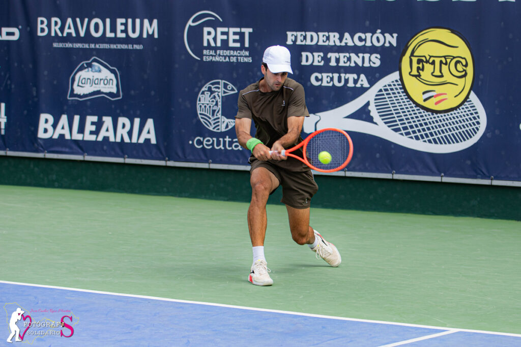 Alejandro Turriziani, en la final del ITF M15 de Ceuta - Foto: José Carlos Fotógrafos Solidarios - Federación de Tenis de Ceuta