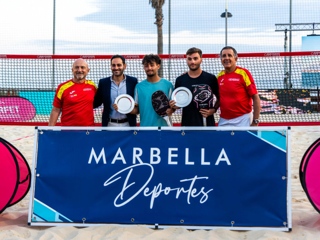 Jorge Méndez, subcampeón de España en dobles masculinos junto a Iván Delgado - Foto Iván del Préstamo Jorge Méndez, subcampeón de España en dobles masculinos junto a Iván Delgado - Foto Iván del Préstamo