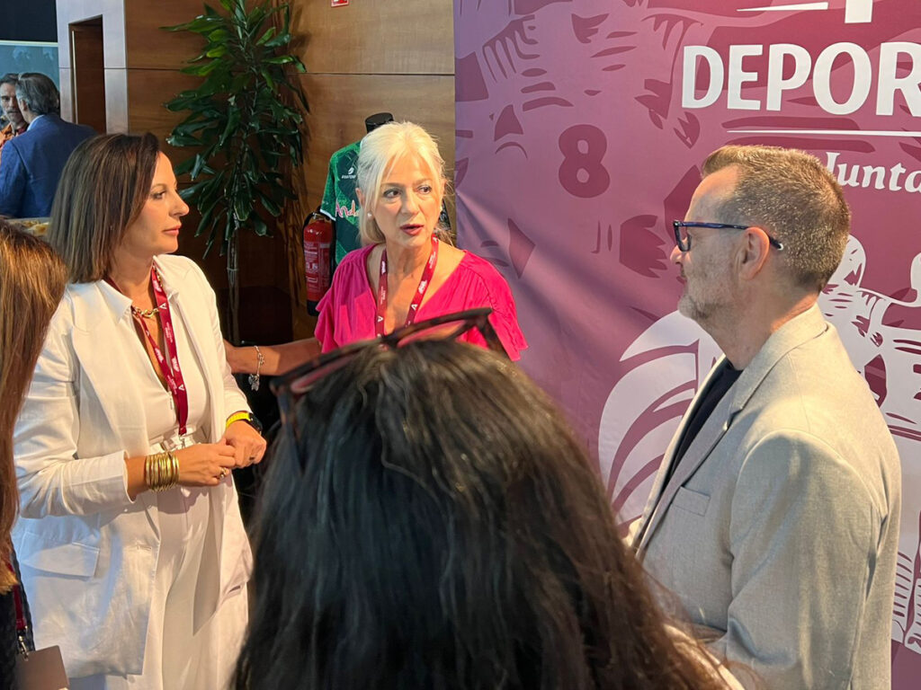 I Foro Deporte y Mujer Andalucía con la presencia de Mª Ángeles Bizcocho I Foro Deporte y Mujer Andalucía con la presencia de Mª Ángeles Bizcocho