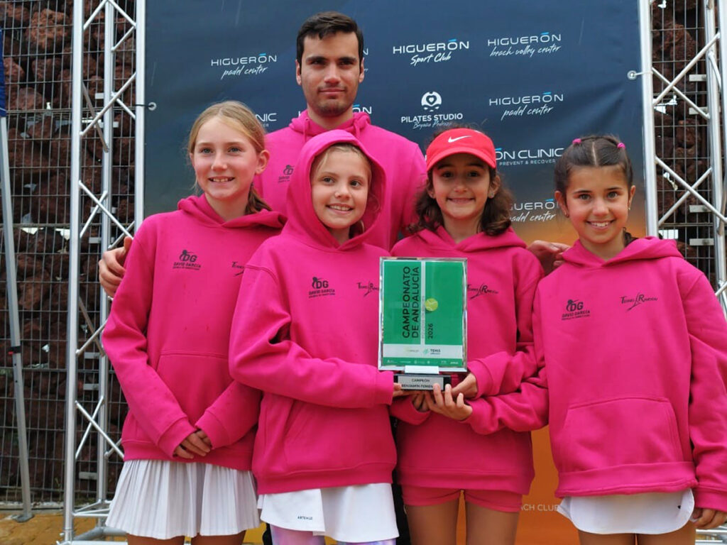 Club Tennis Rincón, campeón benjamín femenino por equipos de Andalucía 2026