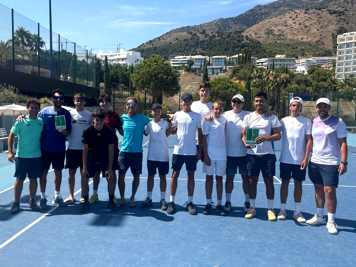 El CD On Tennis Center se proclama campeón de Andalucía Absoluto por Equipos de segunda división y asciende a primera división junto al Real Aero Club de Córdoba B que fue finalista