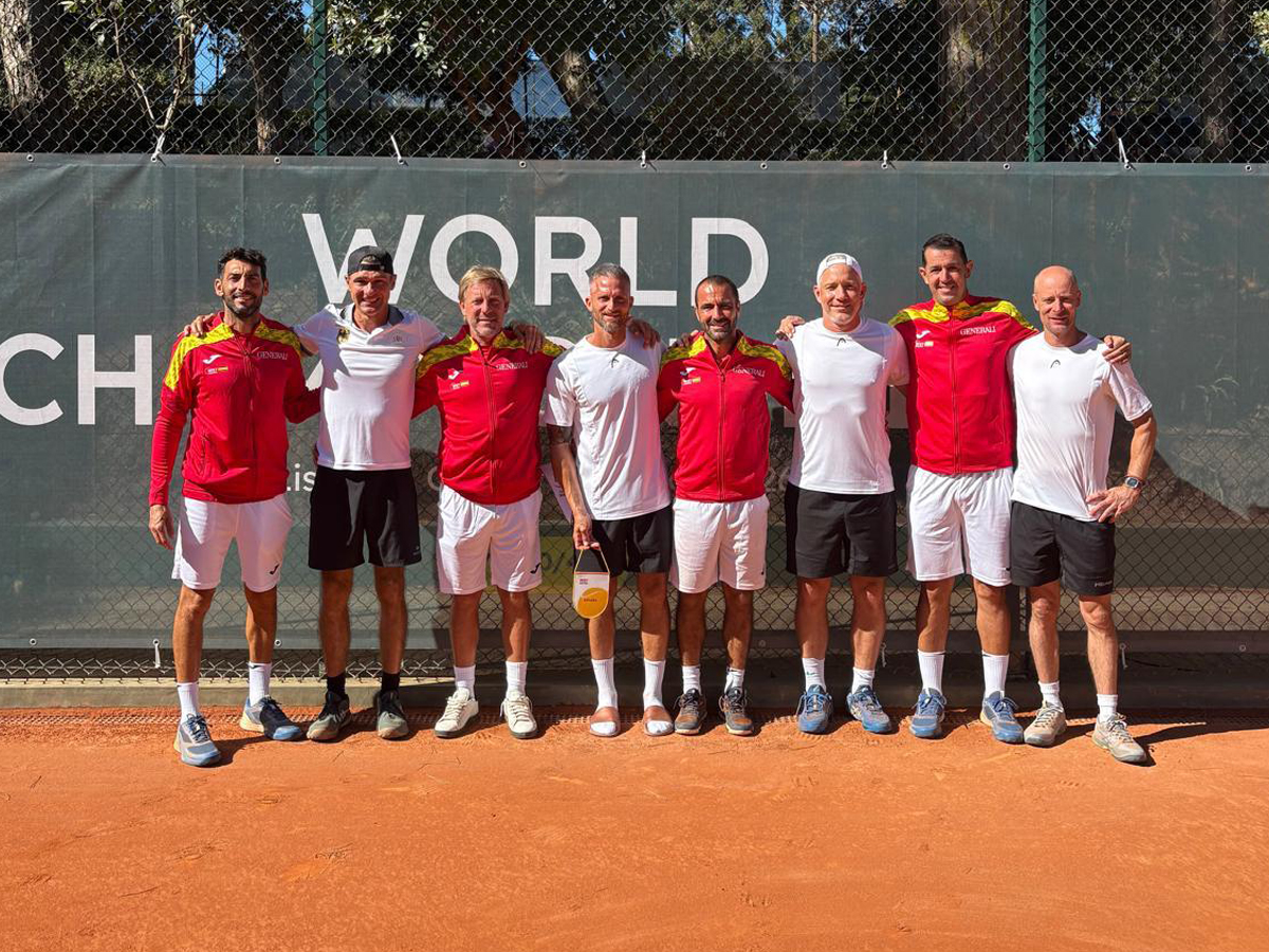Las selecciones españolas +40 y +45 se clasifican para las finales del Campeonato del Mundo ITF Máster en Lisboa, con protagonismo andaluz de Adrián Menéndez, Pedro Nieto y Javi Martínez