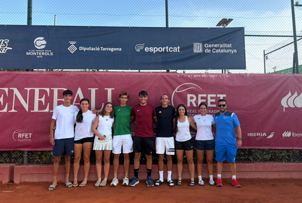 Parte de la expedición andaluza al Campeonato de España Junior Parte de la expedición andaluza al Campeonato de España Junior