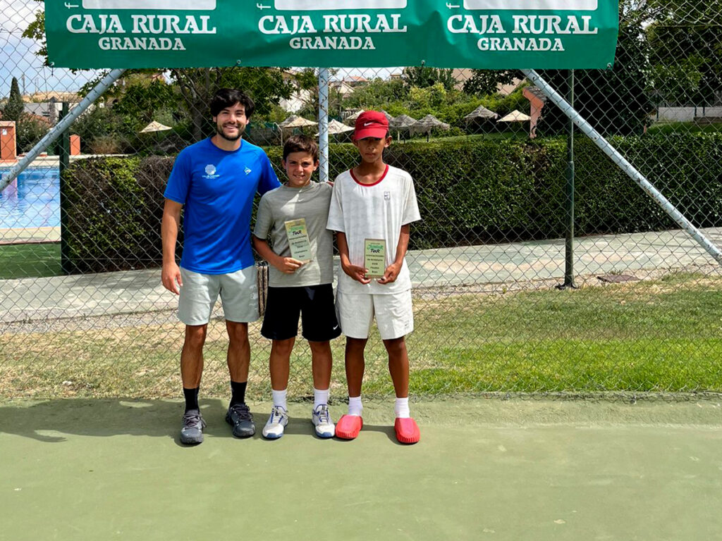 Internacionales de Andalucía U12 en Otura - Tennis Europe U12 - Triunfo de Yerard Amor frente a Xichen Liu