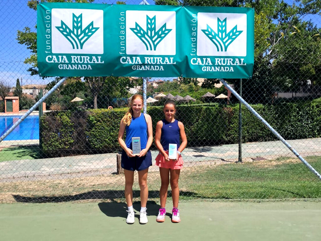 Internacionales de Andalucía U12 en Otura - Tennis Europe - Final de consolación, con triunfo de Victoria Ariana frente a Leyre Ortuño