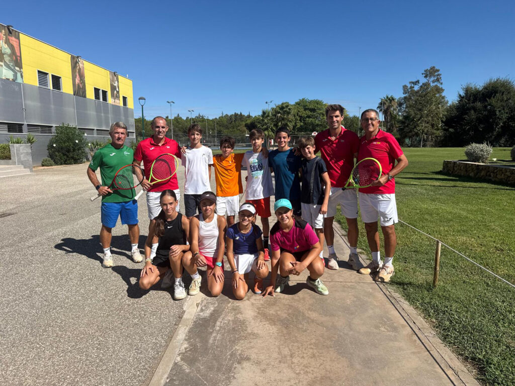 Concentración Territorial RFET & Fatenis Sub 12 en el CTT Blas Infante de Sevilla