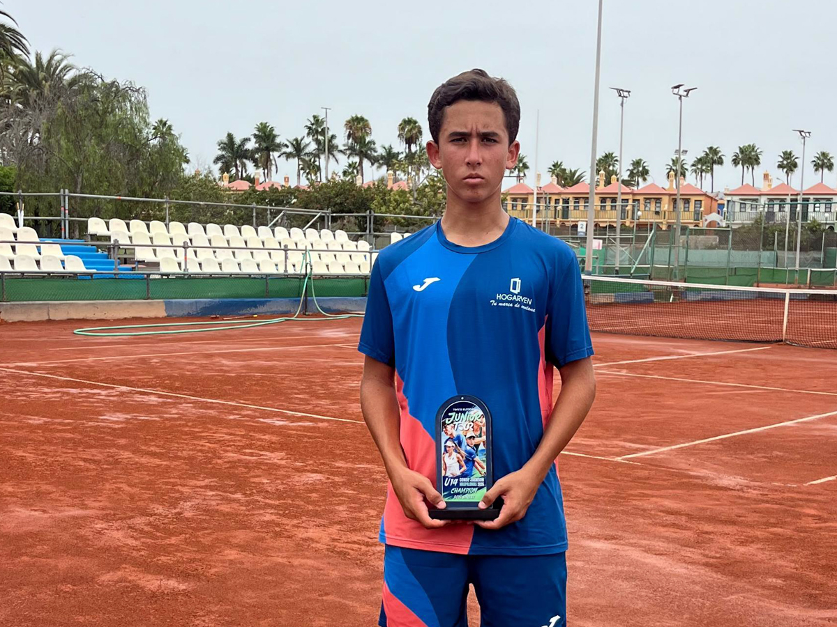 El jerezano Alberto Peña conquista el U14 de Maspalomas - Foto Alberto Peña